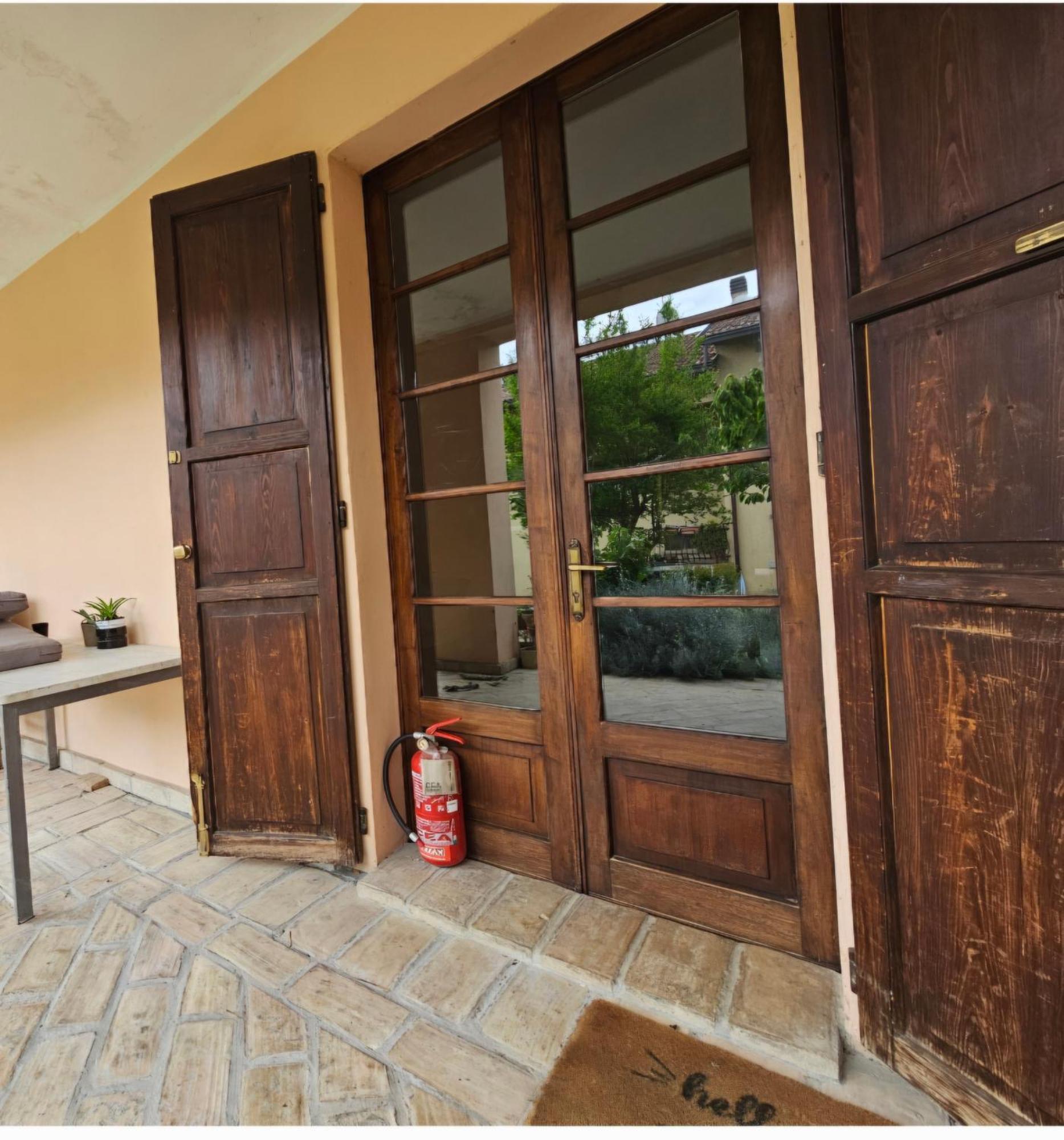 Casa Vincenzo 130 Mq Con Portico Ed Ingresso Esclusivo Dal Giardino Villa Felino Exterior photo
